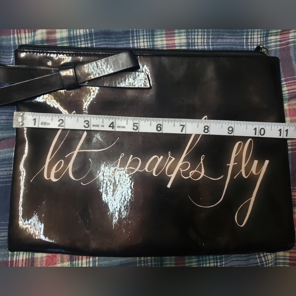 Kate Spade case with bow - Picture 3 of 4